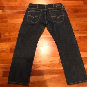 Levi 38x32 slim straight 514